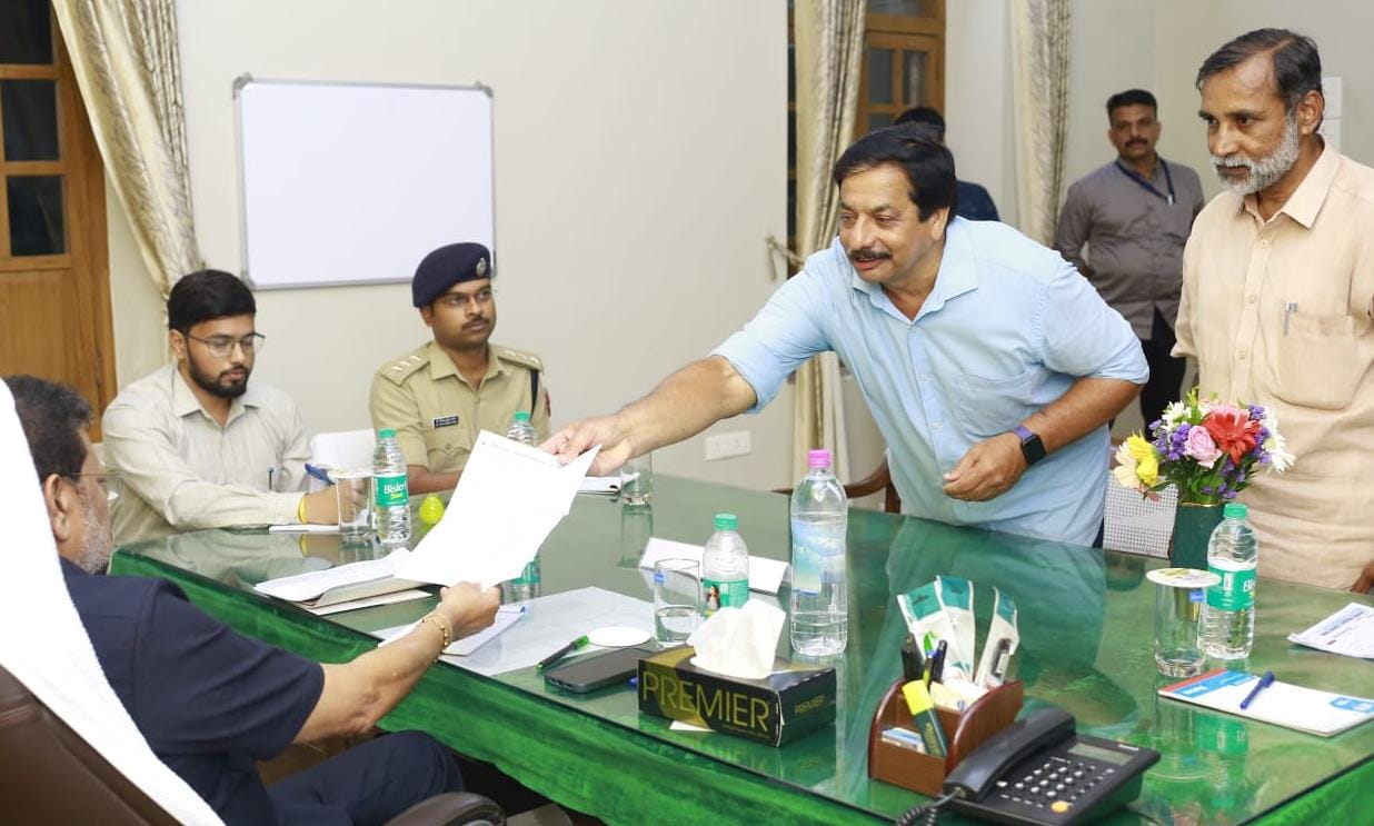 അറവിലത്ത് പാലം.റെയിൽവേ അടിപ്പാത: ലഫ്.ഗവർണർക്ക് നിവേദനം നൽകി