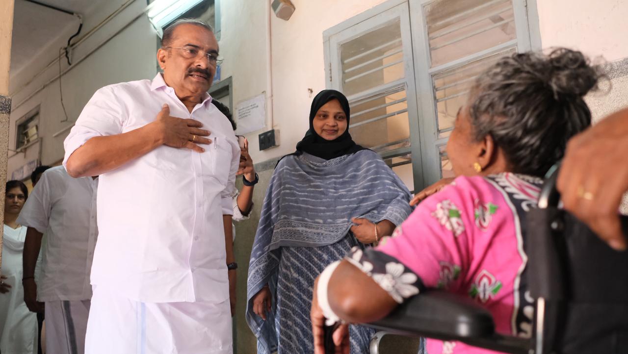 നിയമസഭ തിരെഞ്ഞെടുപ്പ്: ആവേശം പകർന്ന് മാഹിയിൽ സ്ഥാനാർത്ഥി പര്യടനം