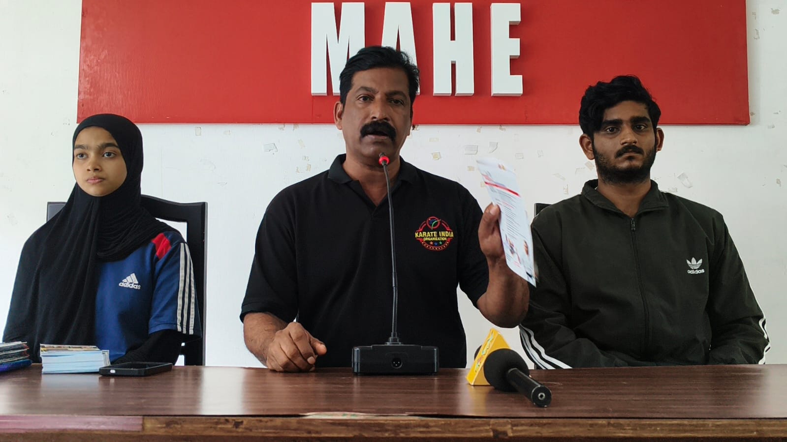 *സ്പോർട്സ് കരാത്തെ അക്കാദമി: മാർഷ്യൽ ആർട്സ് നൈറ്റ് ഇന്ന് മാഹിയിൽ*