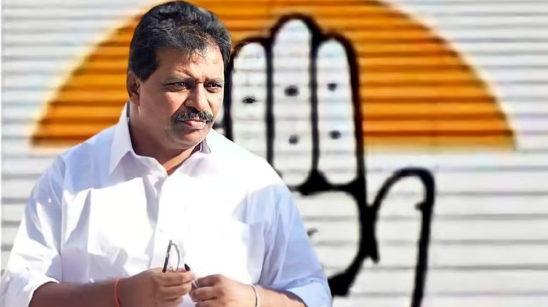 കെപിസിസി അധ്യക്ഷ പദവിക്കായും ചരടുവലി; ഖാര്‍ഗെയെ കണ്ട് കൊടിക്കുന്നില്‍ സുരേഷ്