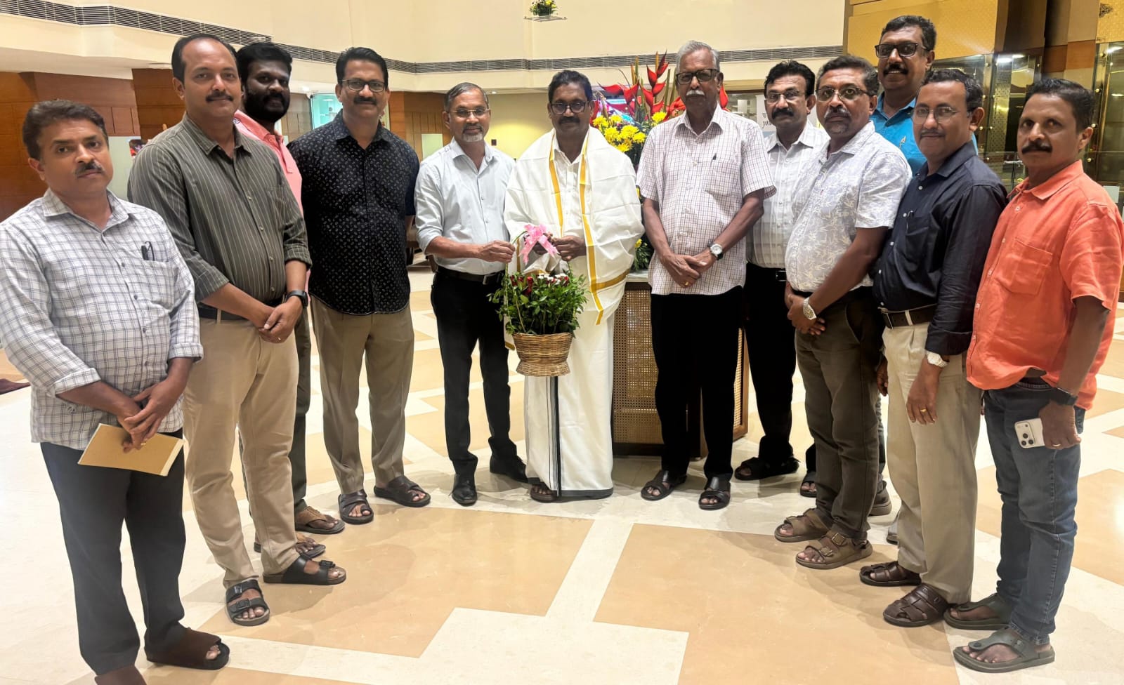 പോണ്ടിച്ചേരി കേരള സമാജം: നിയുക്ത മാഹി എം..എൽ.എക്ക് സ്വീകരണം നൽകി