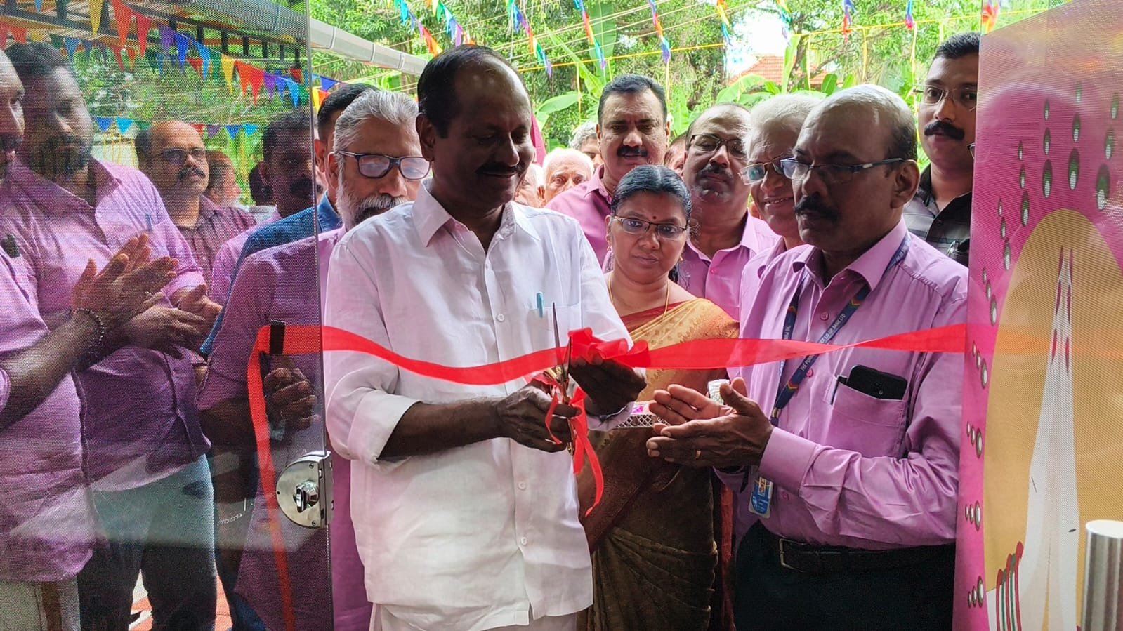 പുന്നോൽ സർവീസ് സഹകരണ ബാങ്കിന്റെ മങ്ങാട്-പെരിങ്ങാടി ശാഖ ഉദ്ഘാടനം ചെയ്തു