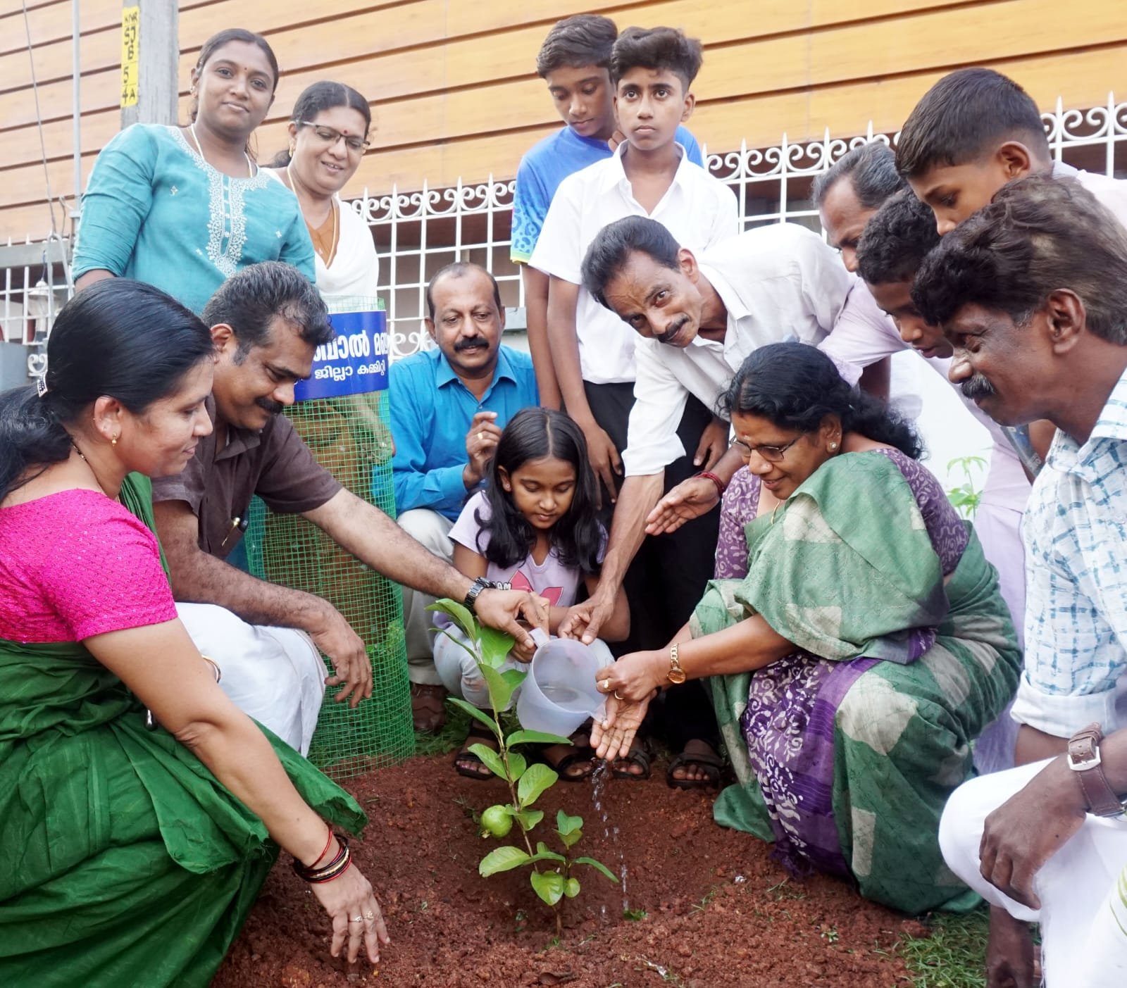 ജവഹർ ബാൽ മഞ്ച് പരിസ്ഥിതി ദിനം ആചരിച്ചു.