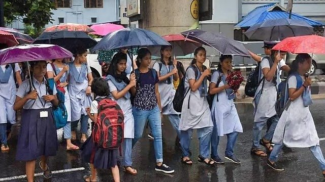 സംസ്ഥാനത്ത് ഇന്ന് 3 ജില്ലകളിലെ വിദ്യാഭ്യാസ സ്ഥാപനങ്ങൾക്ക് അവധി