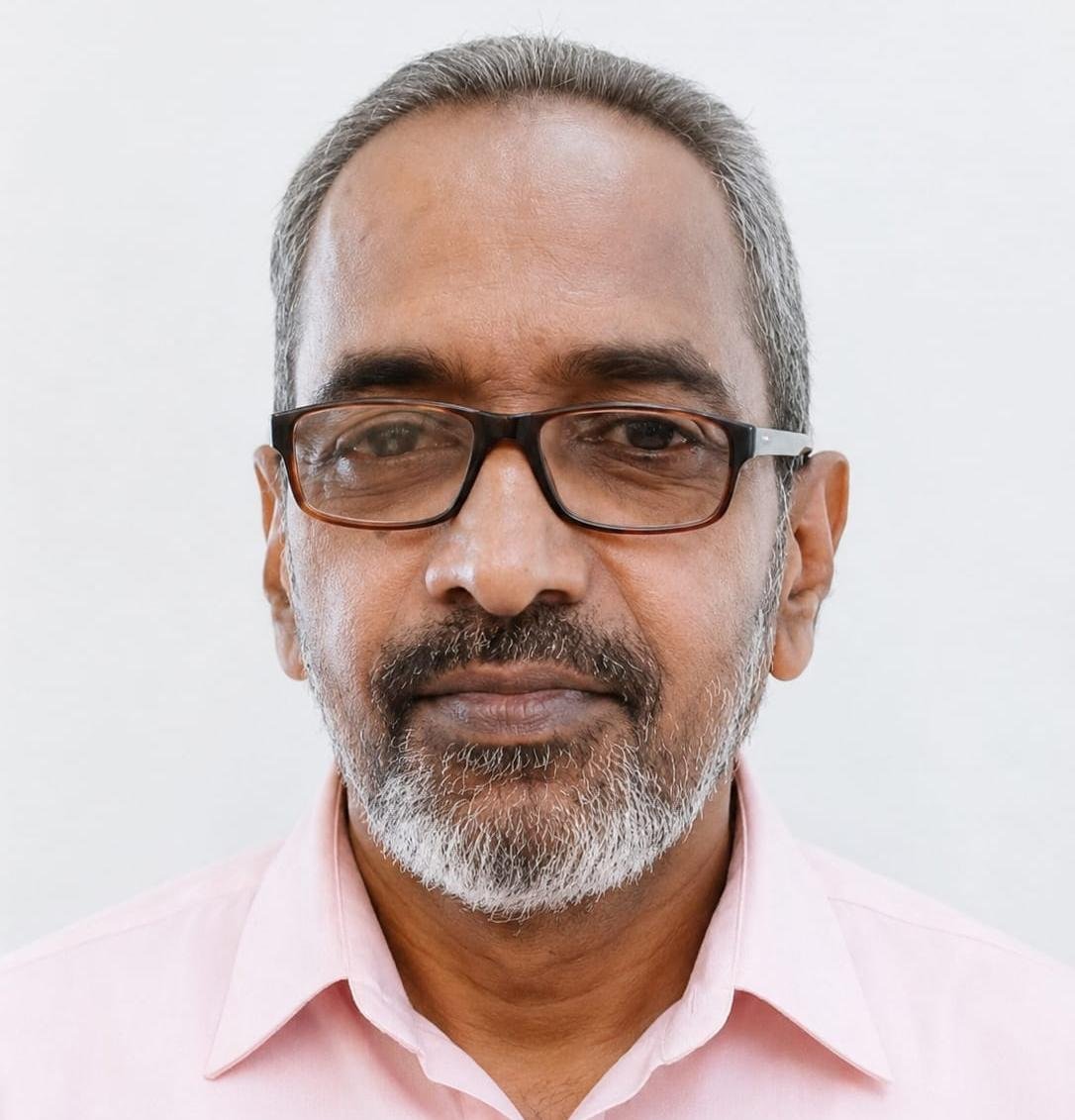 കാർ അപകടത്തിൽ മരണപ്പെട്ട സുരേന്ദ്രന്റെ സംസ്കാരം നാളെ
