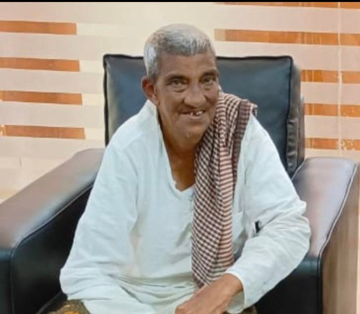 അന്തരിച്ചു.