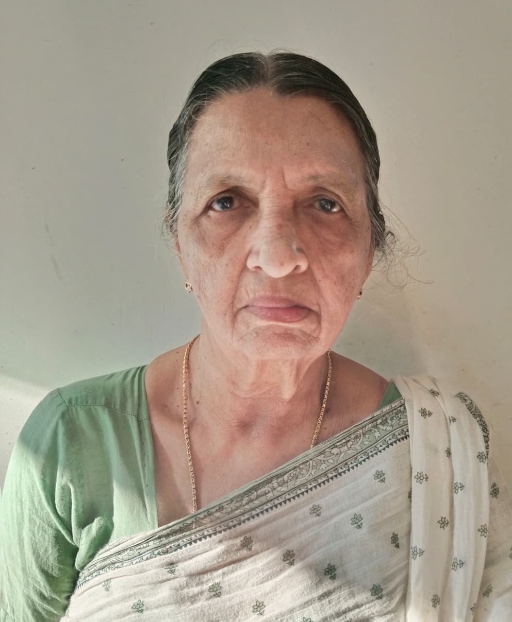 നിര്യാതയായി