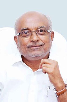 ഊരാളുങ്കൽ ലേബർ കോൺട്രാക്ട് സൊസൈറ്റി ചെയർമാൻ പാലേരി രമേശൻ അന്തരിച്ചു