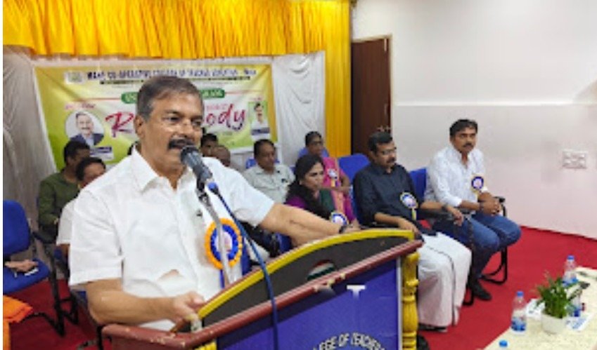 മാഹി കോ-ഓപ്പറേറ്റീവ് കോളേജ് ഓഫ് ടീച്ചർ എജ്യുക്കേഷനിൽ ബി.എഡ് ഇൻഡക്ഷൻ പ്രോഗ്രാം സംഘടിപ്പിച്ചു