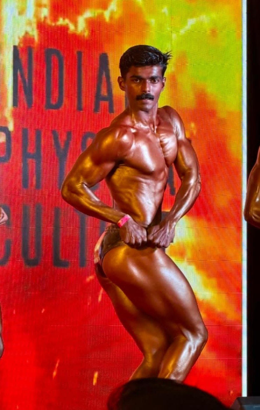 മാഹി പൊലീസ് ഹോംഗാർഡ് പി.പി. ജിനോഷിന് ബോഡി ബിൽഡിങ്ങിൽ നേട്ടം