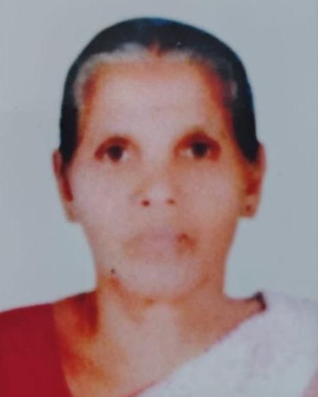 വടക്കേ കണ്ടി രാധ നിര്യാതയായി