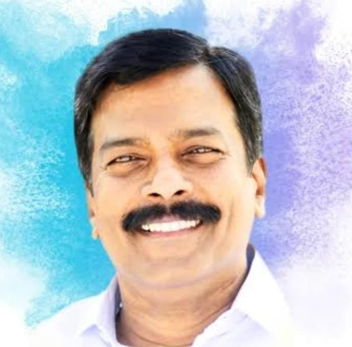 ലൈഫ് ടൈം അച്ചീവ്മെന്റ് അവാർഡ്: മുൻ മന്ത്രി ഇ.വത്സരാജിന്