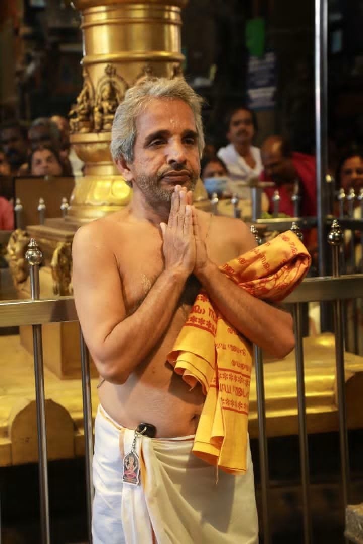 പഴയത്ത് പി എം സതീശൻ നമ്പൂതിരി  ഗുരുവായൂർ ക്ഷേത്രം മേൽശാന്തി