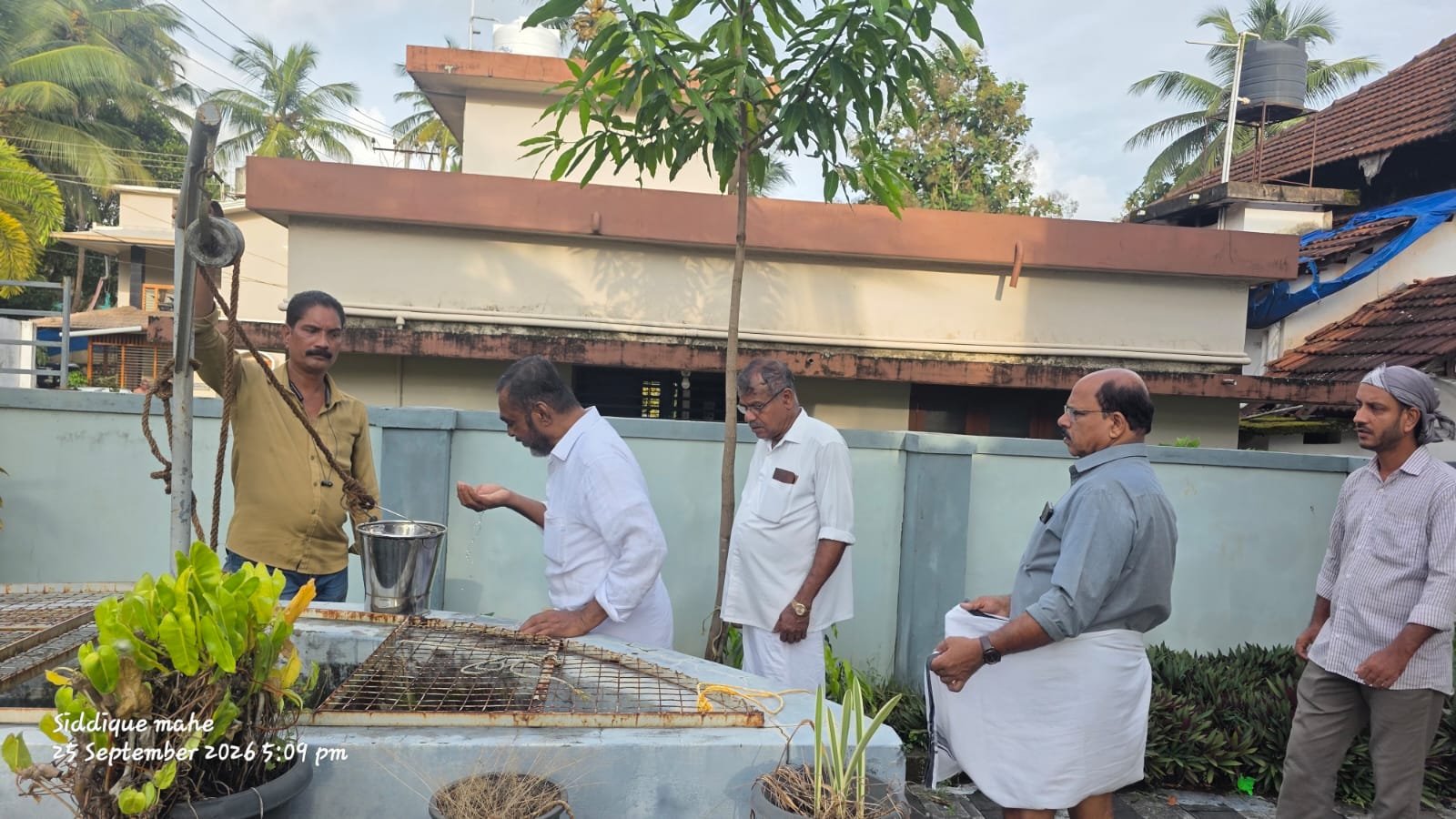 ജനങ്ങളുടെ ആശങ്ക പരിഹരിക്കണം'