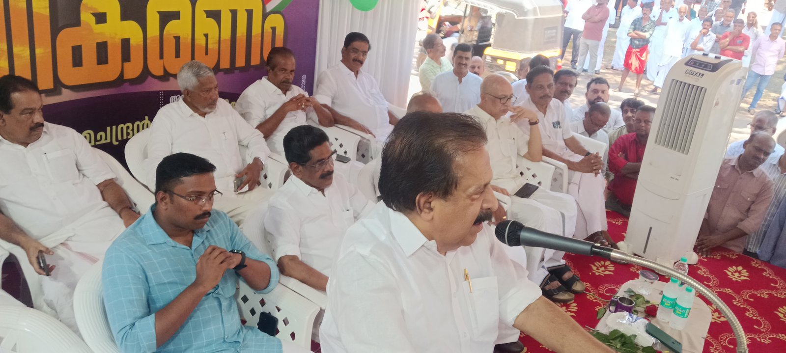 ആസഫലി അഴിമതിയുടെ കറ പുരളാത്ത വ്യക്തിത്വം                  രമേശ് ചെന്നിത്തല