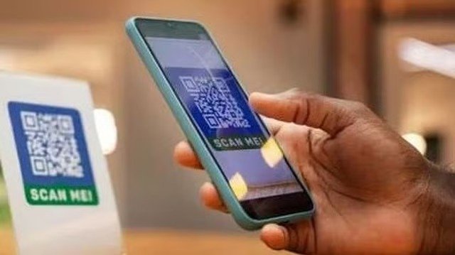 പ്രതിഷേധം ഫലം കണ്ടു; യുപിഐ ഫീസ് നടപ്പാക്കുന്നത് നീട്ടിവെച്ചു, പുതിയ തീയതി പിന്നീട്