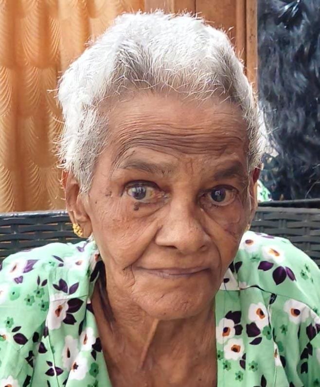 മൊട്ടേമ്മൽ ദേവി നിര്യാതയായി