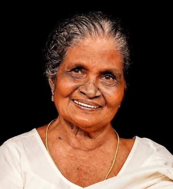 *നാരായണി നിര്യാതയായി*