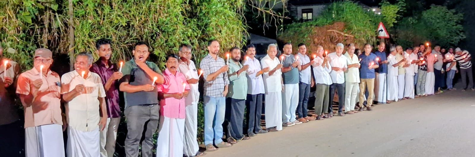 മാഹിയിൽ പെട്രോൾ പമ്പുകൾക്കെതിരെ പ്രതിഷേധം ശക്തമായി